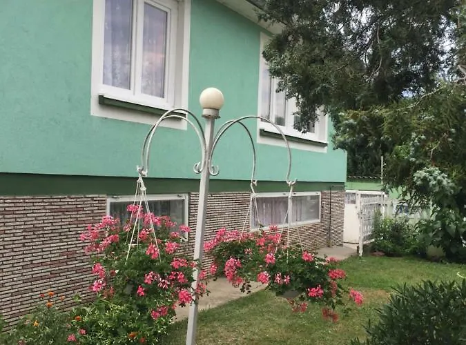 Apartament Rozsavoelgy Balatonlelle